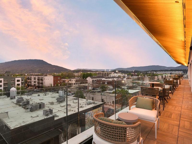 Caption By Hyatt Chattanooga Downtown image