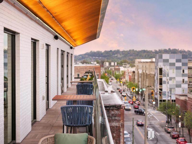 Caption By Hyatt Chattanooga Downtown image