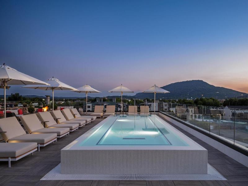 Caption By Hyatt Chattanooga Downtown image