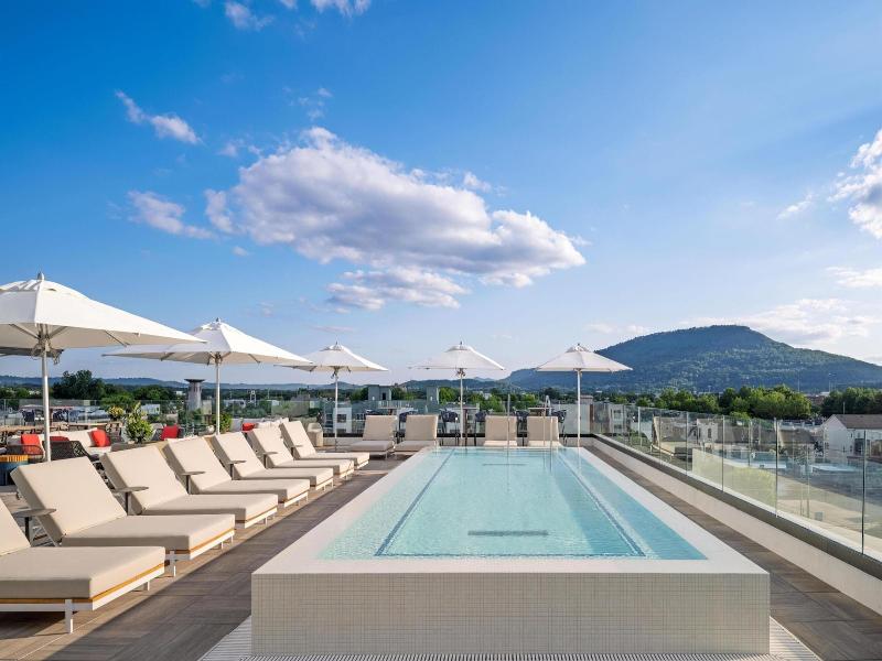 Caption By Hyatt Chattanooga Downtown image
