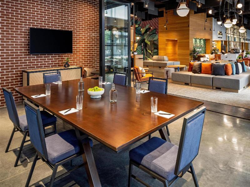 Caption By Hyatt Chattanooga Downtown image