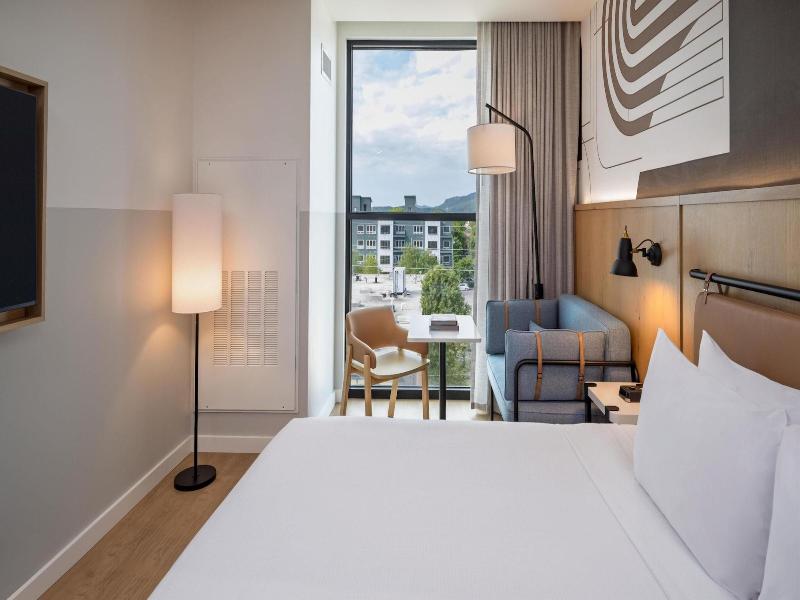 Caption By Hyatt Chattanooga Downtown image