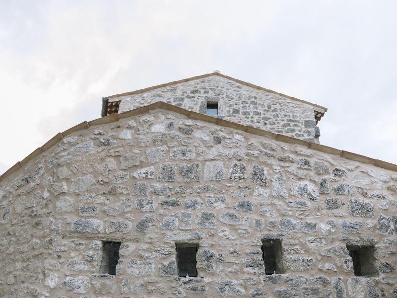 Castel Di Luco image