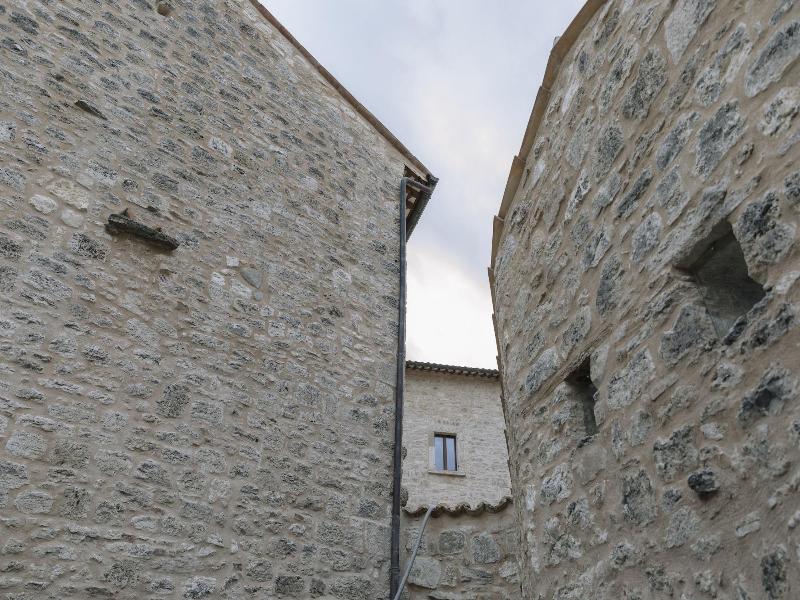 Castel Di Luco image