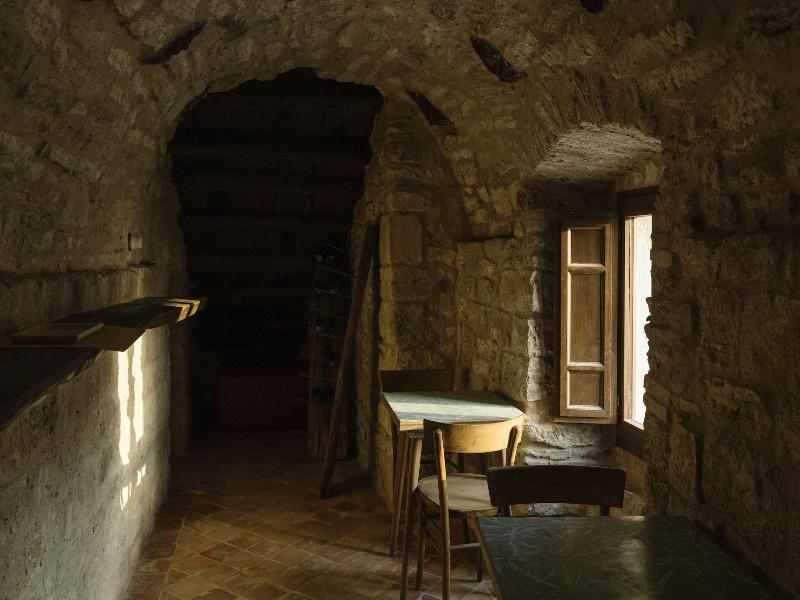 Castel Di Luco image