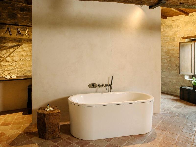 Castel Di Luco image
