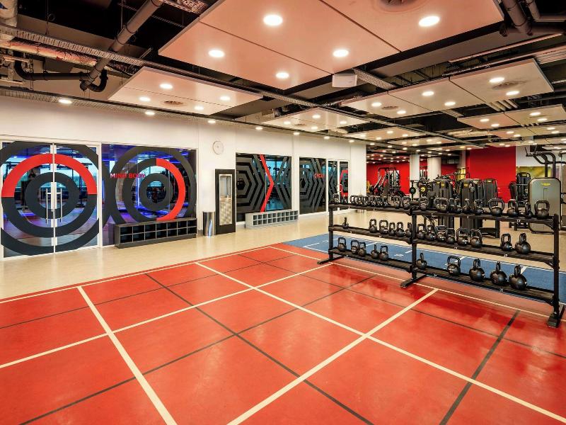 Radisson RED London Twickenham image