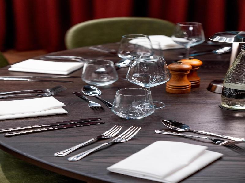 Radisson RED London Twickenham image