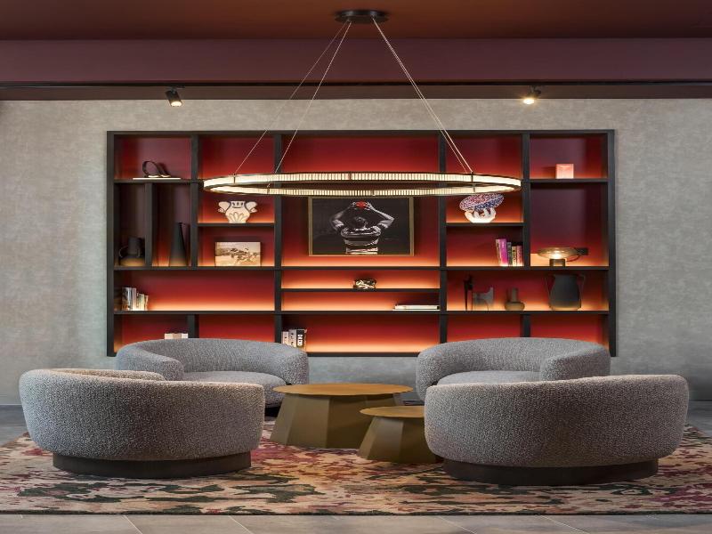 Radisson RED London Twickenham image