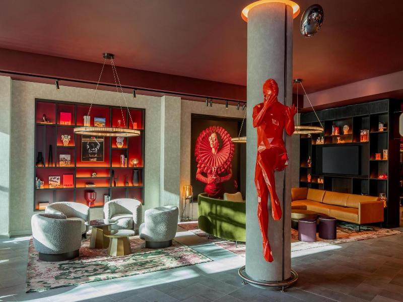 Radisson RED London Twickenham image