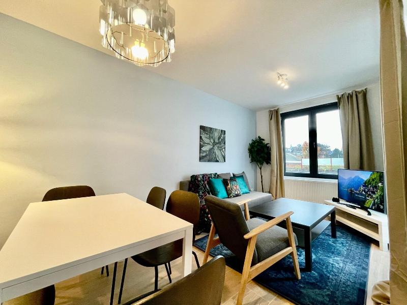 One Lux Stay Near Fashion District image