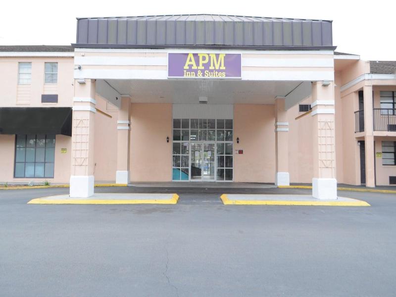 Apm Inn And Suite 4