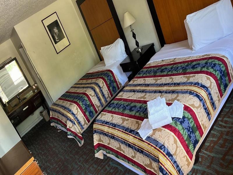 Apm Inn And Suite — photo 27