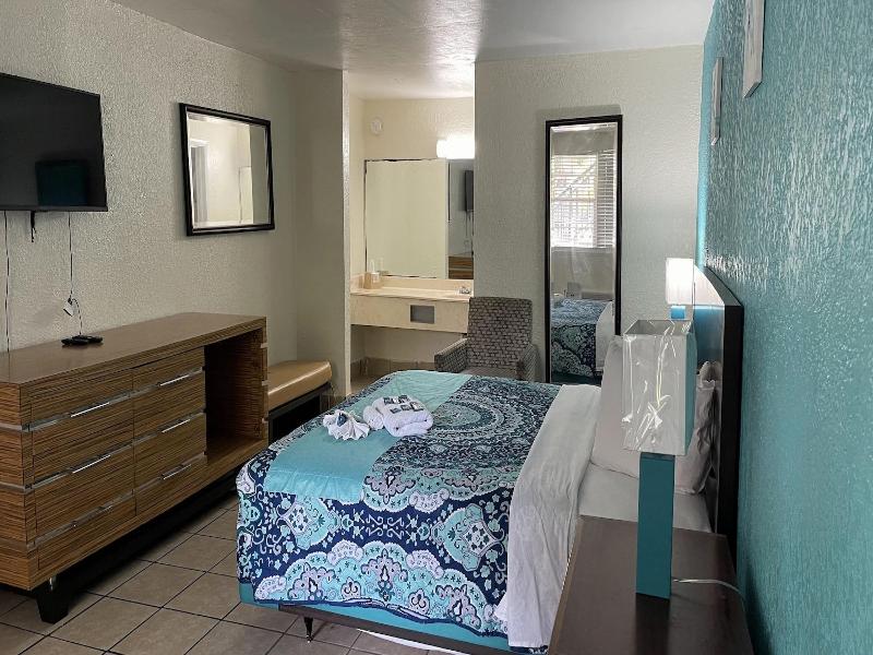 Apm Inn And Suite — photo 18