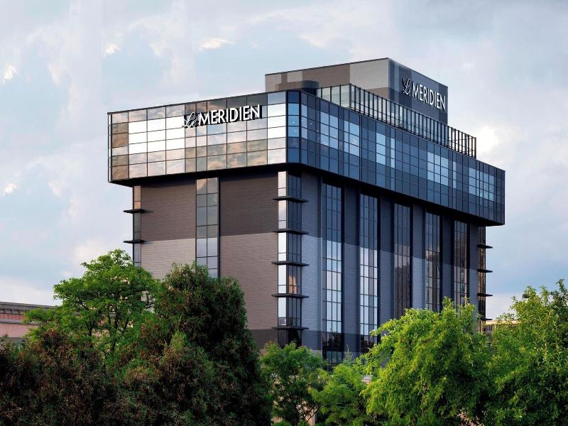 Le Méridien Chicago - Oakbrook Center image