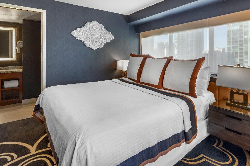 Omni Chicago Hotel