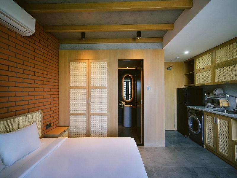 Shi House By Haviland image