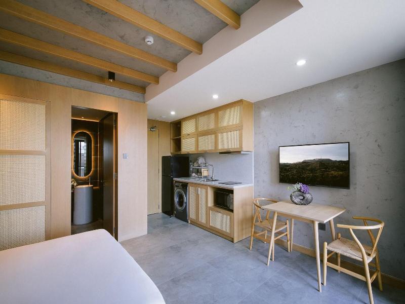 Shi House By Haviland image