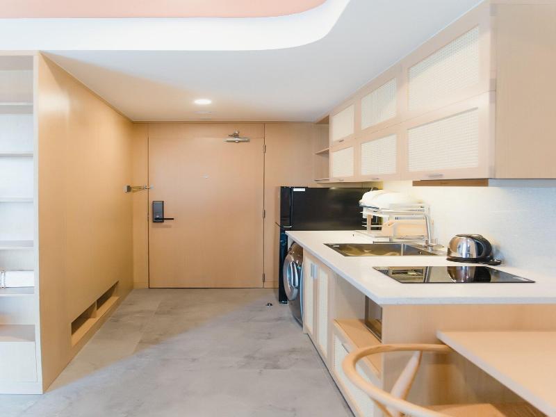 Shi House By Haviland image