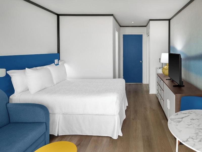Montauk Blue Hotel image