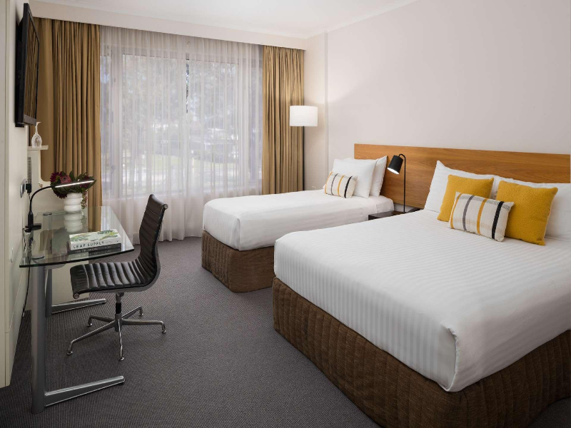 Rydges Bankstown image