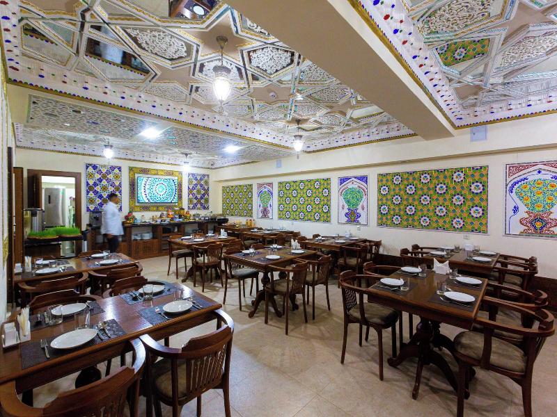 Hotel Iman image