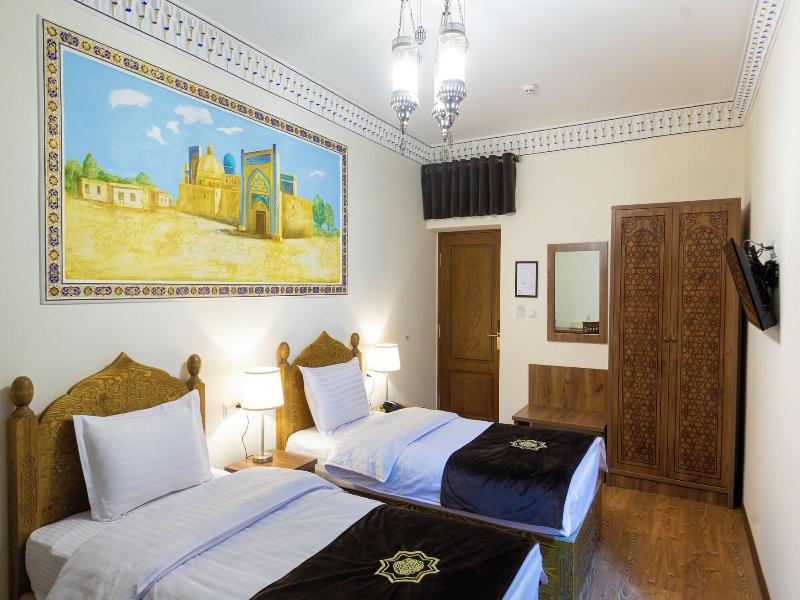 Hotel Iman image