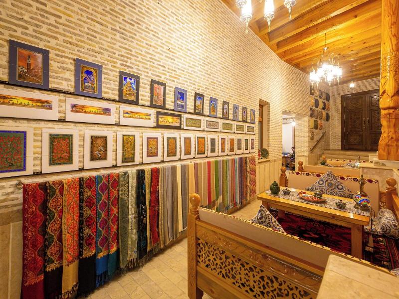 Hotel Iman image