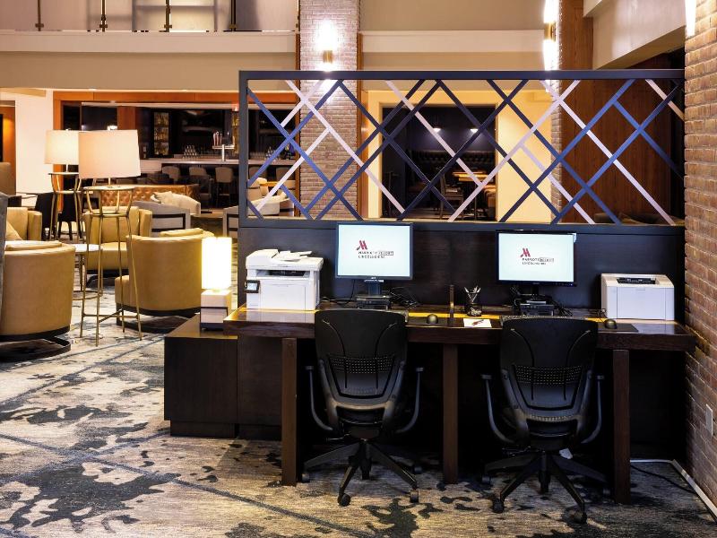 Lincolnshire Marriott Resort image