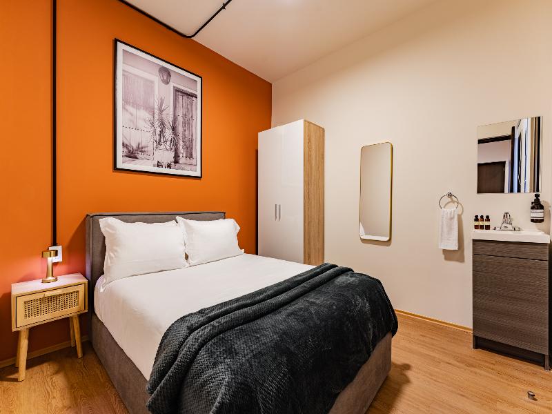 Mariano Hospitality By Vh image