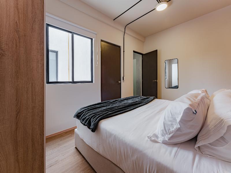 Mariano Hospitality By Vh image