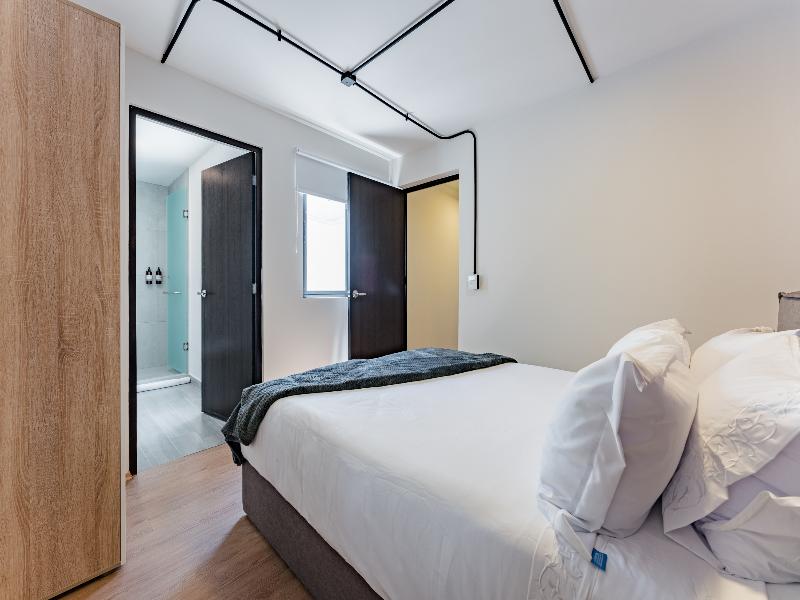Mariano Hospitality By Vh image