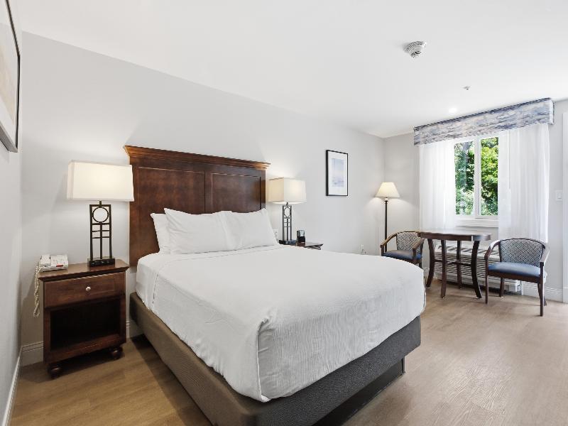 Wilder Inn South Wellfleet, Outset Collection image