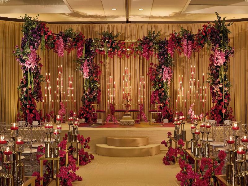 Renaissance Schaumburg Convention Center Hotel image
