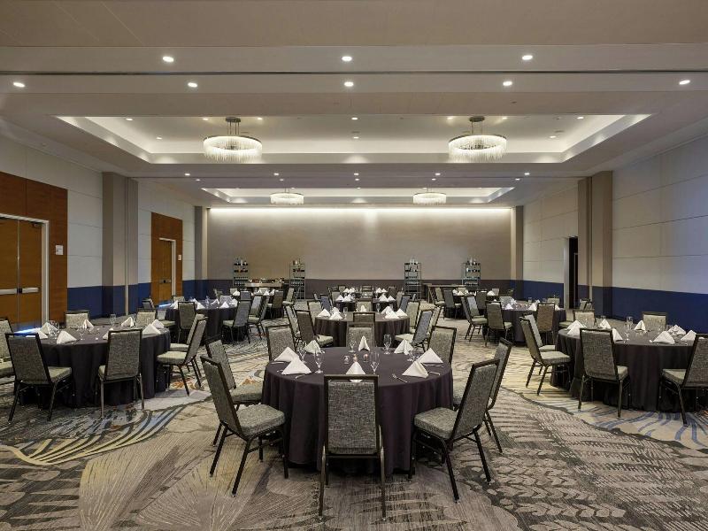 Renaissance Schaumburg Convention Center Hotel image