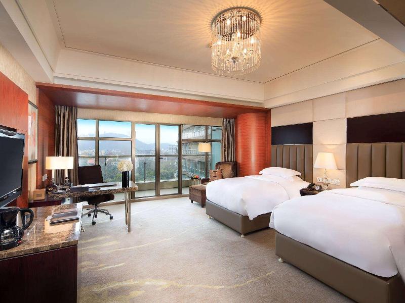 Wyndham Grand Plaza Royale Hangzhou image