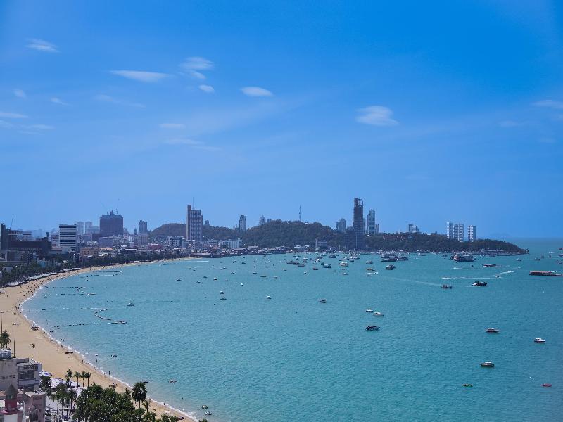 Holiday Inn Pattaya image