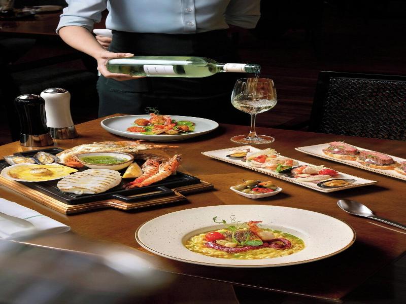 JW Marriott Hotel & Suites Saigon image