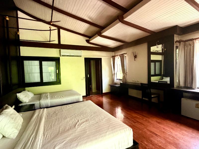 Aonang Phu Petra Resort Krabi image