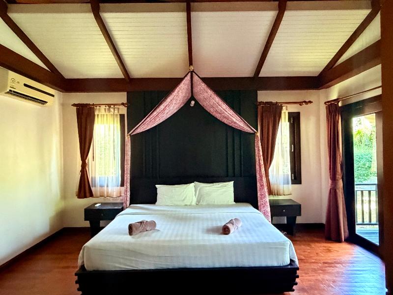 Aonang Phu Petra Resort Krabi image