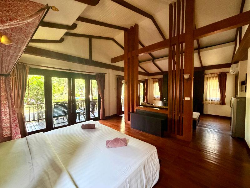 Aonang Phu Petra Resort Krabi image
