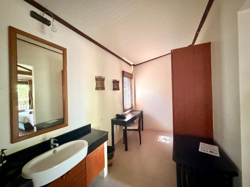 Aonang Phu Petra Resort Krabi image
