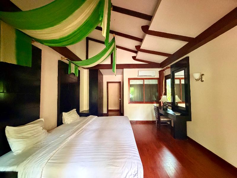 Aonang Phu Petra Resort Krabi image