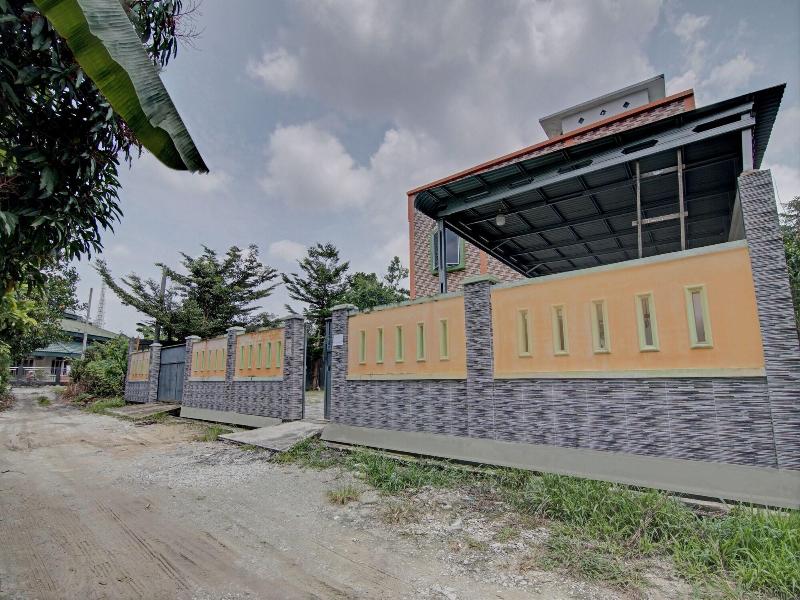 Hotel O Penginapan Budhe Sri 2