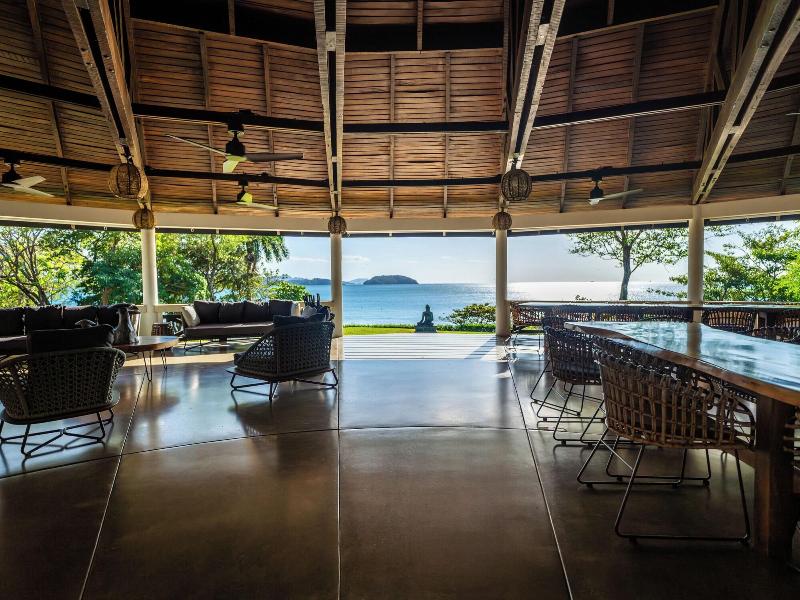 Reunion Wellness Resort Retreats image