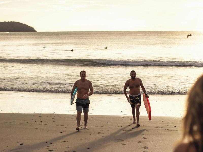 Reunion Wellness Resort Retreats image