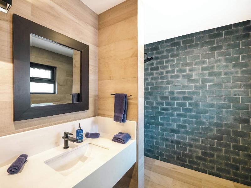 Reunion Wellness Resort Retreats image