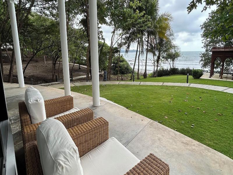 Reunion Wellness Resort Retreats image