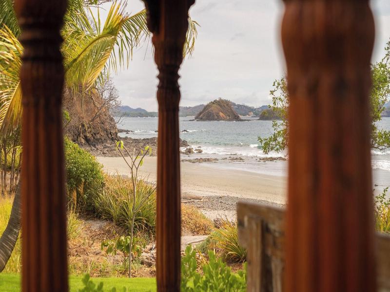 Reunion Wellness Resort Retreats image