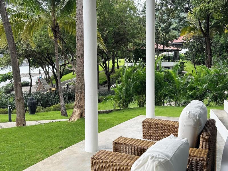 Reunion Wellness Resort Retreats image